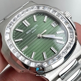 NEW 2022 / 3K FACTORY BEST 1:1 / PATEK PHILIPPE NAUTILUS 5711 40 x 8,3MM CAL.324SC