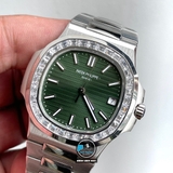 NEW 2022 / 3K FACTORY BEST 1:1 / PATEK PHILIPPE NAUTILUS 5711 40 x 8,3MM CAL.324SC
