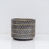 Chậu Trụ Kẻ Đen M [Black Striped Pot] (D26H22)