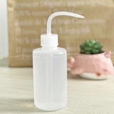 Bình tưới vòi cong 250ml