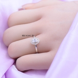 Nhẫn Bạc Nữ Hình Oval Đính Đá Sang Trọng