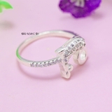 Nhẫn Bạc Nữ Trơn Ít Đá Thiết Kế Hình Con Cá Heo N2408250053