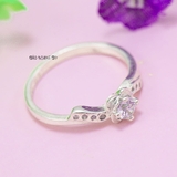 Nhẫn Bạc Nữ Teen Hình Bông Hoa Đính Đá N2408280052