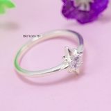 Nhẫn Bạc Nữ Trơn Thiết Kế Đính Đá N2408260039