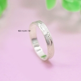 Nhẫn Bạc Cặp Đôi Nam Nữ Trơn Cách Điệu N2408300032