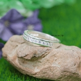 Nhẫn Bạc Nữ Trơn Thiết Kế Đính Đá N2408260052