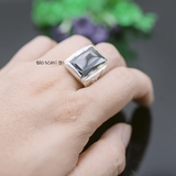 Nhẫn Bạc Nam Phong Thủy Đá Đen Hình Chữ Nhật Dài Đúc Họa Tiết Tinh Xảo N2407050011