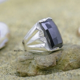 Nhẫn Bạc Nam Phong Thủy Đá Đen Hình Chữ Nhật Dài Đúc Trơn Đơn Giản Khỏe Khoắn N2407050009