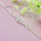 Lắc Tay Bạc Nữ Hoa 5 Cánh Đá Chủ 6 Li Sang Trọng L2410070059