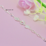 Lắc Tay Bạc Nữ S925 Hình Quả Táo Chiếc Lá Đính Đá Tinh Tế L2410070045