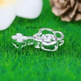 Mặt Dây Chuyền Bạc Nữ Cỏ 4 Lá Cánh Trơn Đá Trắng M2409220042
