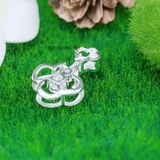 Mặt Dây Chuyền Bạc Nữ Cỏ 4 Lá Cánh Trơn Đá Trắng M2409220042