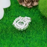 Mặt Dây Chuyền Bạc Nữ Phong Thủy Hoa Tròn Đá Trắng M2409250037