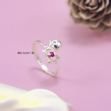 Nhẫn Bạc Trẻ Em Hình Con Vịt Gắn Đá Đỏ N2409030060