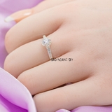 Nhẫn Bạc Nữ Kiểu Tròn Đá 4 Ly Tinh Tế N2412110023