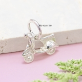 Mặt Dây Chuyền Bạc Nữ Hình Chiếc Xe Vespa M2409220043