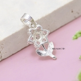 Mặt Dây Chuyền Bạc Nữ Hình Bông Hoa 6 Cánh Có Cành Và Lá M2409210024