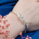 Vòng tay bạc nữ mặt vòng hình sao đính đá trắng lớn nổi bật V2409040023