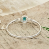 Vòng tay bạc nữ mặt vòng thiết kế vòng tròn đính đá trắng bao quanh hình chữ nhật đính đá lớn xanh dương V2409050024