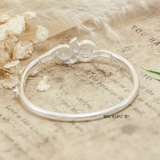 Vòng tay bạc nữ mặt vòng thiết kế hình lá đính đá và phay gân đan xen hài hoà nổi bật V2409040036