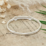 Vòng tay bạc ta cho nữ dạng khoá mở mặt đính đá sang trọng V2409040001