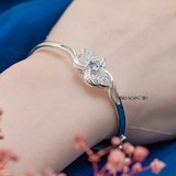 Vòng tay bạc nữ mặt vòng thiết kế hình lá đính đá và phay gân đan xen hài hoà nổi bật V2409040036