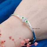 Vòng tay bạc nữ mặt vòng hình ánh sao đính đá trắng điểm đá xanh tạo điểm nhấn V2409050026