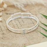 Vòng tay bạc nữ mặt vòng thiết kế với các chữ số la mã chân đính đá V2409130004