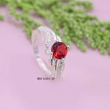 Nhẫn Bạc Nữ Phong Thủy Đá Đỏ N2409040107