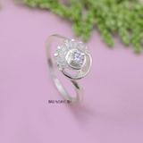 Nhẫn Bạc Nữ Hình Tròn Đính Đá Sang Trọng  N2409020015