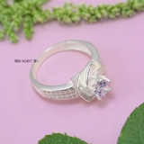 Nhẫn Bạc Nữ Hình Bông Hoa Gắn Đá Sang Trọng