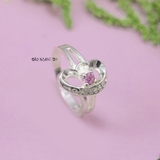 Nhẫn Bạc Nữ Trơn Thiết Kế Hình Nén Bạc Đính Đá Hồng Nổi Bật N2408260025