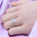 Nhẫn Bạc Nữ Hình Bông Hoa Gắn Đá Sang Trọng N2408310050