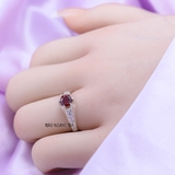 Nhẫn Bạc Nữ Phong Thủy Đá Đỏ N2409040105
