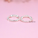 Bông Tai Bạc S925 Cho Bé Khong Tròn Dạng Sợi Xoắn Đơn Giản Dễ Thương H2410280003