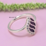 Nhẫn Bạc Nữ Thiết Kế Hình Chiếc Lá Đính Đá Đen N2409060057