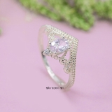 Nhẫn Bạc Nữ Trơn Hình Vương Miện Đính Đá N2408250060
