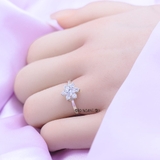 Nhẫn Bạc Nữ Thiết Kế Hình Bông Hoa Đính Đá Sang Trọng  N2409010104
