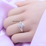 Nhẫn Bạc Nữ Trơn Đính Đá Sang Trọng N2408260013