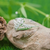 Nhẫn Bạc Nữ Trơn Đính Đá Sang Trọng N2408260013