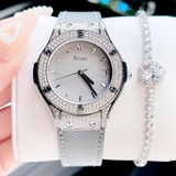 Đồng Hồ Nữ Rivero R9009 Dây Da Xám Mặt Xám Vỏ Silver Đính Đá Size 34mm