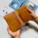 Bao da bò thật Passport cao cấp có nam châm Intrepid HAVIAS