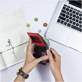 Ví Da Seashell Grid Frame Wallet