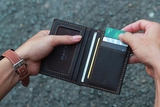 Ví da đứng Venumi Handcrafted Wallet