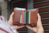 Ví da đứng Gen8 Handcrafted Wallet