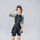 Bộ bơi bé gái cộc liền, màu xanh đậm