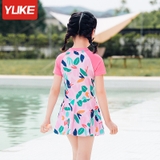 Bộ bơi bé gái cộc liền chân váy, hồng xanh lá, kèm quần liền bên trong Yuke