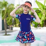Bộ bơi bé gái cộc xanh than liền chân váy hoa