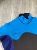 Bộ bơi Wetsuit cộc liền nam, màu xanh, 2mm Sbart 1069