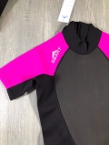 Bộ bơi Wetsuit nữ cộc liền, đen hồng, 2mm Sbart 1100